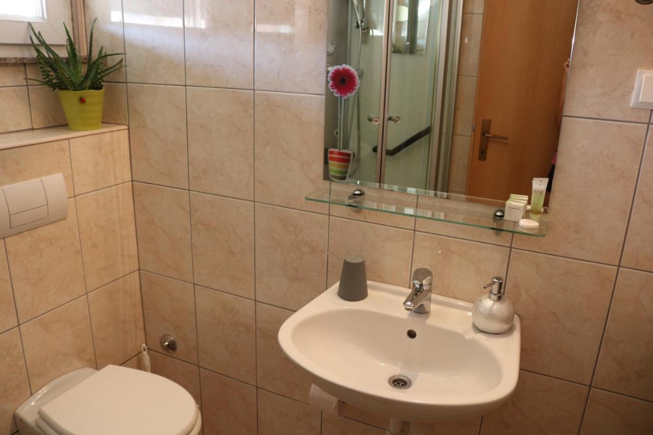 Apartments Marina Vodice Exterior photo