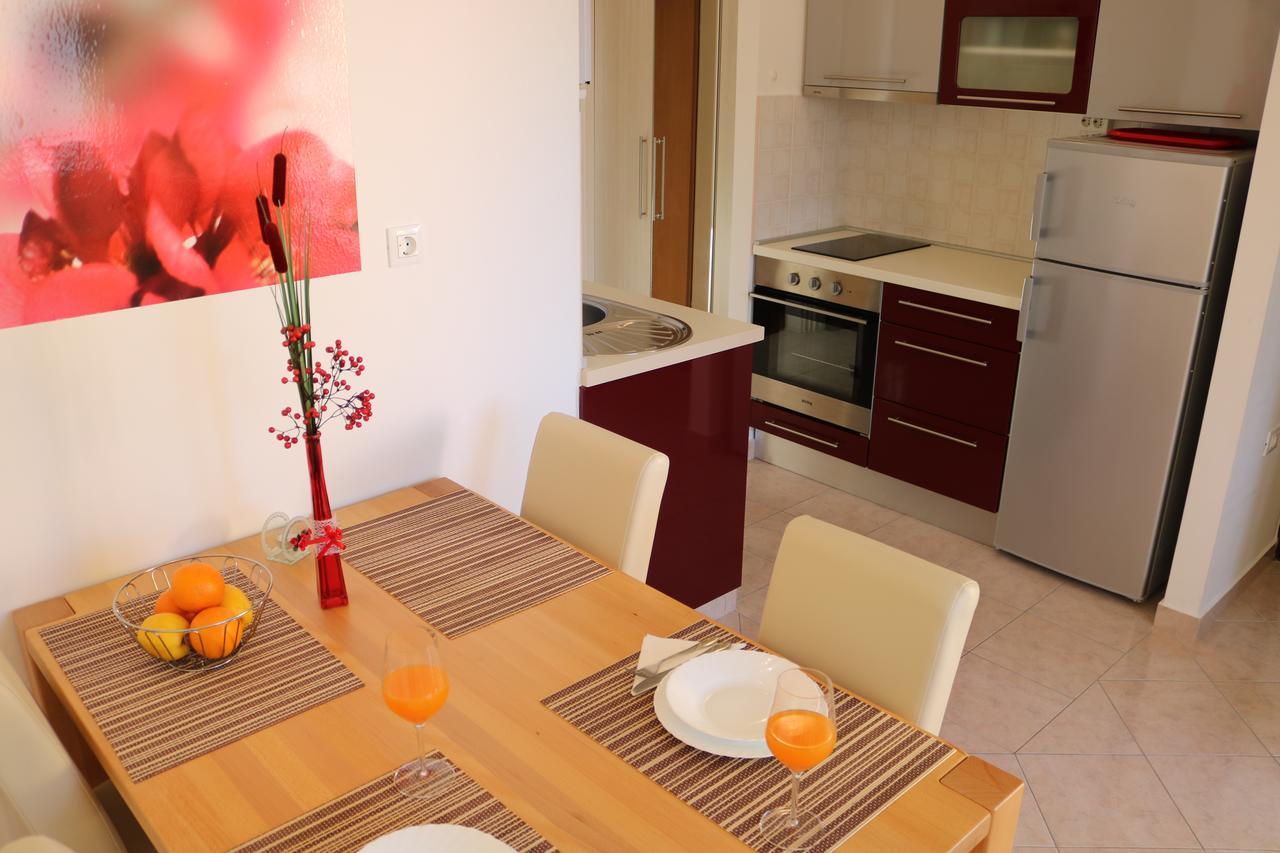 Apartments Marina Vodice Exterior photo